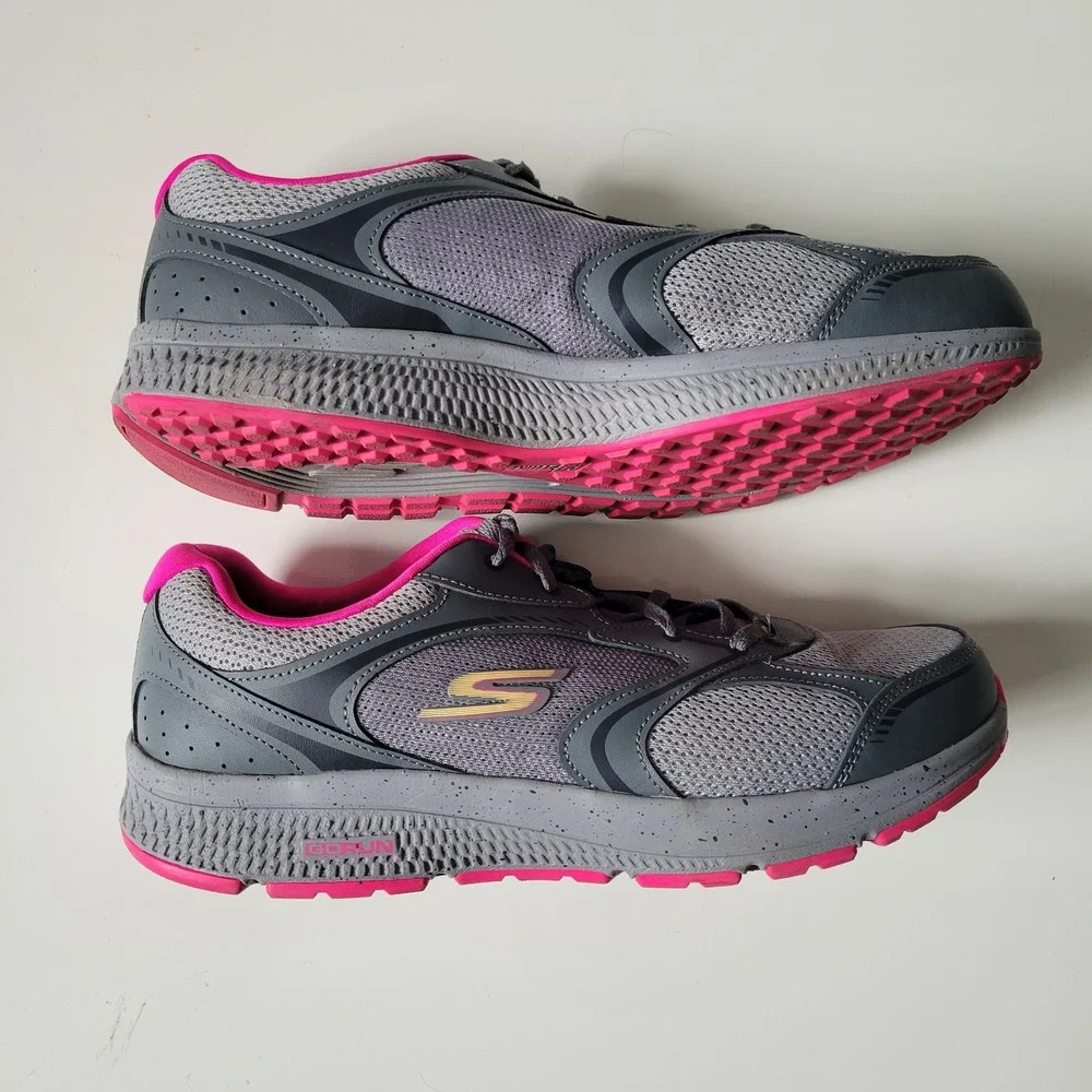 Skechers GOrun Womens 11 Grey Pink Running Shoes Air Cooled Goga Mat Athletic